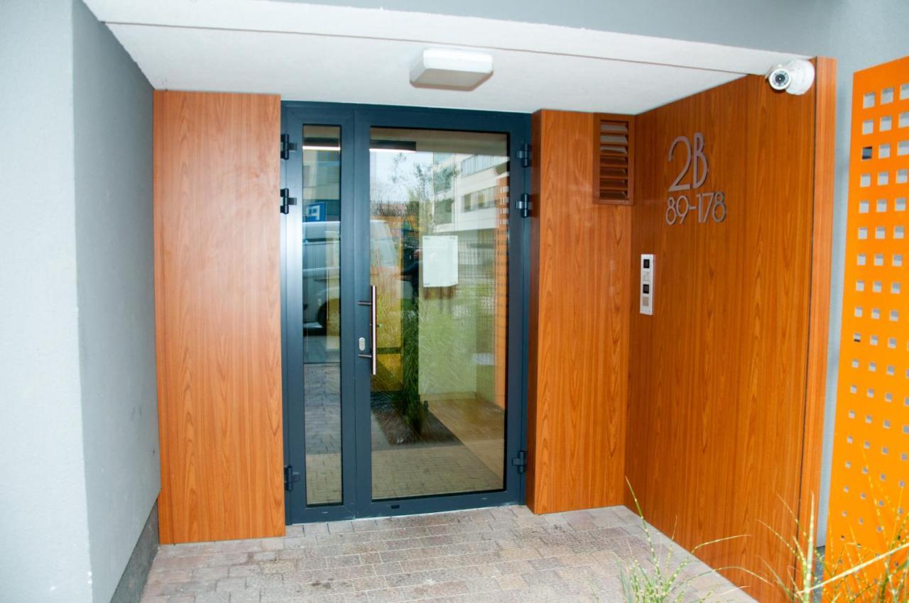Apartament Cybernetyki Mokotow Varsovie Extérieur photo