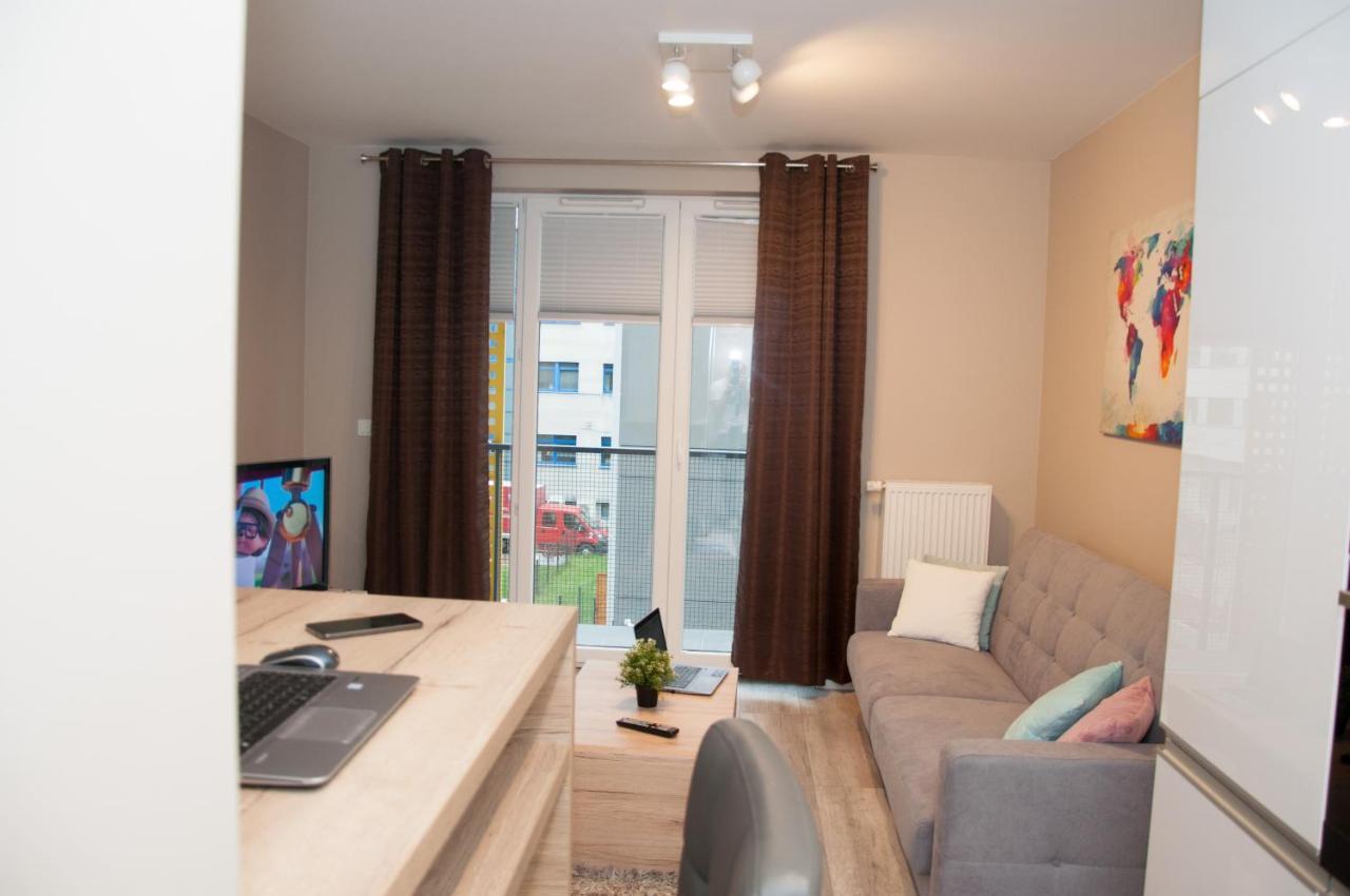 Apartament Cybernetyki Mokotow Varsovie Extérieur photo